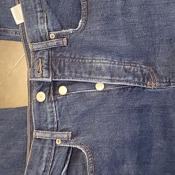 Old Navy Curvy Extra High Rise, Straight Jean Size 12 - Picture 5 of 5
